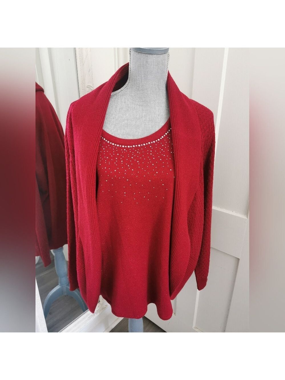 Womens Vintage Tradition Red Sparklecore Faux  Cardigan With Beads . Size 1X 18W